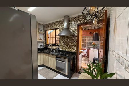 Casa de condomínio à venda com 92m², 3 quartos e 2 vagasCozinha