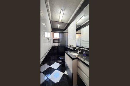 Casa de condomínio à venda com 92m², 3 quartos e 2 vagasBanheiro