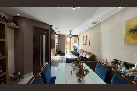 Casa de condomínio à venda com 92m², 3 quartos e 2 vagasSala