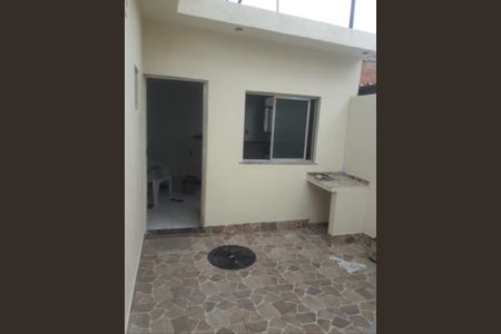 Área de serviço de casa para alugar com 2 quartos, 47m² em Vigário Geral, Rio de Janeiro
