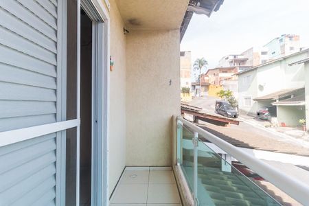 Casa de condomínio para alugar com 75m², 2 quartos e 2 vagasVaranda do Quarto 1