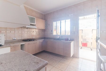 Casa de condomínio para alugar com 75m², 2 quartos e 2 vagasCozinha