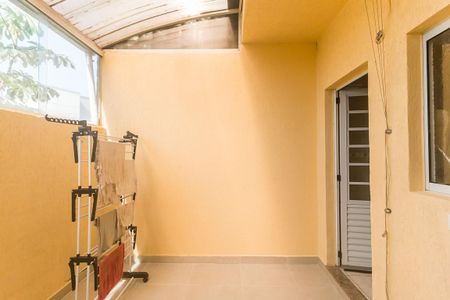 Casa de condomínio para alugar com 75m², 2 quartos e 2 vagasÁrea de Serviço