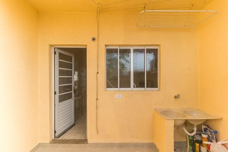 Casa de condomínio para alugar com 75m², 2 quartos e 2 vagasÁrea de Serviço