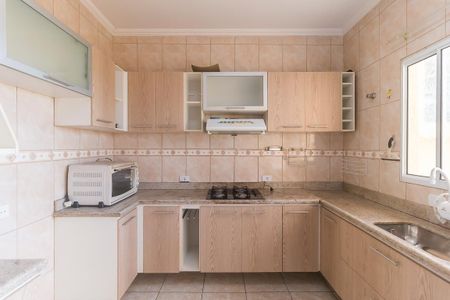 Casa de condomínio para alugar com 75m², 2 quartos e 2 vagasCozinha