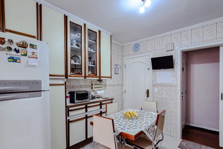 Apartamento à venda com 151m², 3 quartos e 2 vagasCozinha