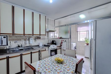 Apartamento à venda com 151m², 3 quartos e 2 vagasCozinha