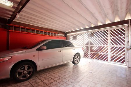 Casa à venda com 160m², 4 quartos e 2 vagasGaragem