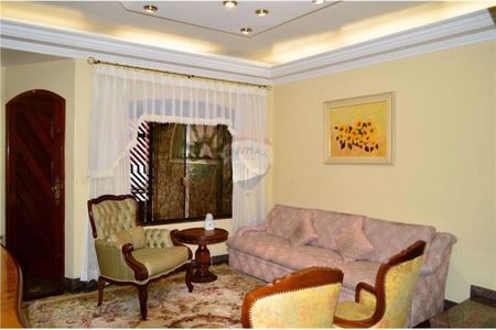 Casa à venda com 100m², 3 quartos e 1 vaga