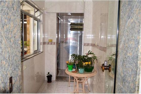 Casa à venda com 100m², 3 quartos e 1 vaga