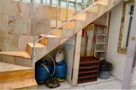 Casa à venda com 100m², 3 quartos e 1 vaga