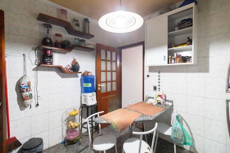 Casa para alugar com 160m², 3 quartos e sem vaga Casa para alugar com 160m², 3 quartos e sem vagaCozinha