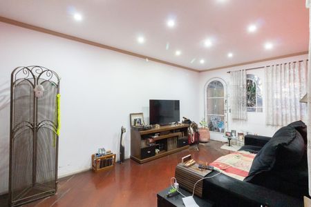 Casa para alugar com 160m², 3 quartos e sem vaga Casa para alugar com 160m², 3 quartos e sem vagaSala