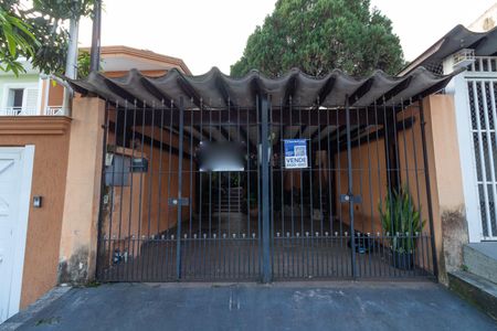 Casa para alugar com 160m², 3 quartos e sem vaga Casa para alugar com 160m², 3 quartos e sem vagaFachada