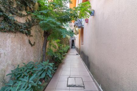 Casa para alugar com 160m², 3 quartos e sem vaga Casa para alugar com 160m², 3 quartos e sem vagaCorredor