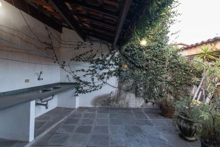 Casa para alugar com 160m², 3 quartos e sem vaga Casa para alugar com 160m², 3 quartos e sem vagaChurrasqueira