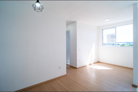 Sala de apartamento para alugar com 2 quartos, 41m² em Parque São Bento, Sorocaba