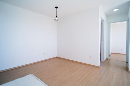 Sala de apartamento para alugar com 2 quartos, 41m² em Parque São Bento, Sorocaba