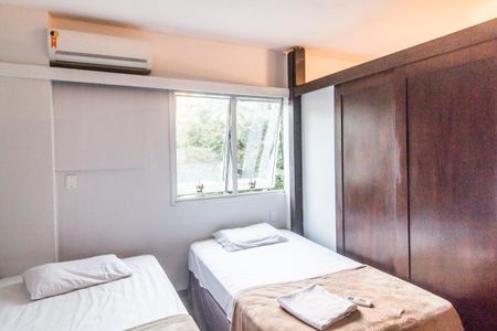 Apartamento à venda com 39m², 1 quarto e 1 vagaQuarto
