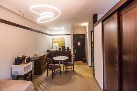 Sala  de apartamento à venda com 1 quarto, 39m² em Alphaville Industrial, Barueri