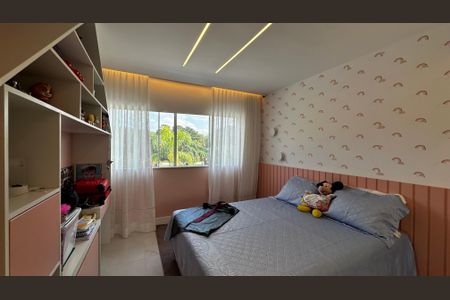 Casa de condomínio à venda com 400m², 4 quartos e 5 vagasSuíte 2