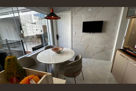 Casa de condomínio à venda com 400m², 4 quartos e 5 vagasCozinha