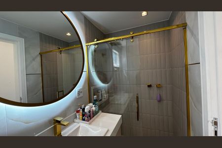 Casa de condomínio à venda com 400m², 4 quartos e 5 vagasBanheiro da Suíte 3
