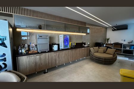 Casa de condomínio à venda com 400m², 4 quartos e 5 vagasÁrea externa