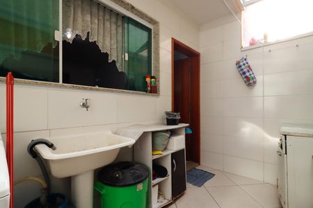 Casa à venda com 119m², 2 quartos e 2 vagasÁrea de Serviço