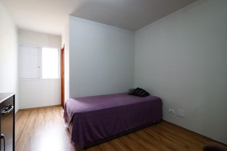 Casa à venda com 119m², 2 quartos e 2 vagasSuíte 2