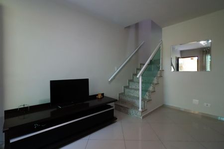 Sala de casa à venda com 2 quartos, 119m² em Vila Ré, São Paulo