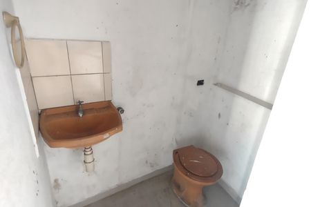 Casa à venda com 135m², 2 quartos e 1 vagaLavabo