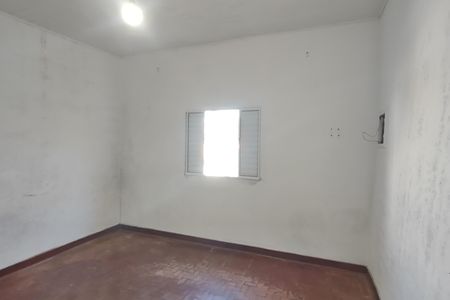 Casa à venda com 135m², 2 quartos e 1 vagaQuarto