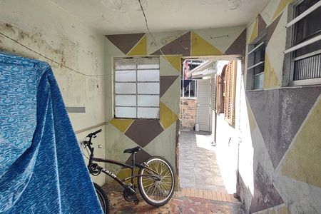 Casa à venda com 135m², 2 quartos e 1 vagaÁrea de Serviço