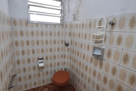 Casa à venda com 135m², 2 quartos e 1 vagaBanheiro