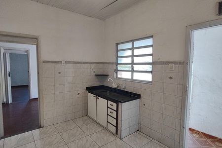 Casa à venda com 135m², 2 quartos e 1 vagaCozinha