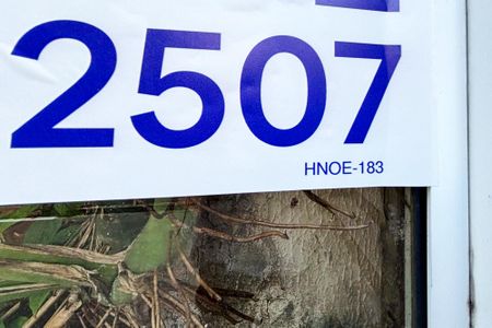 Apartamento à venda com 110m², 2 quartos e 1 vagaplaca instalada dia 23/04/26 COD_HNOE-183 