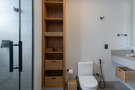 Apartamento à venda com 230m², 3 quartos e 4 vagasBanheiro1 da Suíte 1
