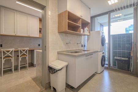 Apartamento à venda com 230m², 3 quartos e 4 vagasÁrea de Serviço