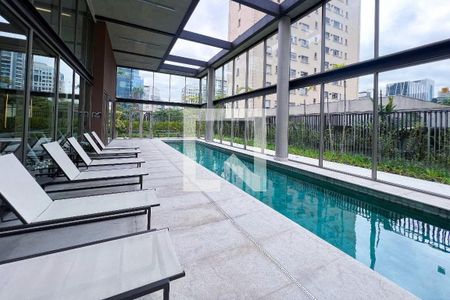 Apartamento à venda com 230m², 3 quartos e 4 vagasÁrea comum - Piscina