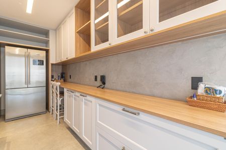 Apartamento à venda com 230m², 3 quartos e 4 vagasCozinha