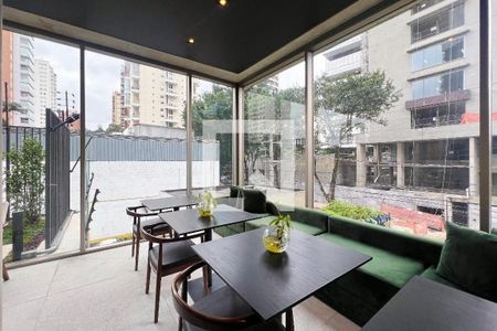 Apartamento à venda com 230m², 3 quartos e 4 vagasÁrea comum - Salão de festas