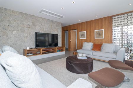 Apartamento à venda com 230m², 3 quartos e 4 vagasSala