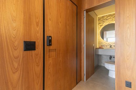 Apartamento à venda com 230m², 3 quartos e 4 vagasEntrada