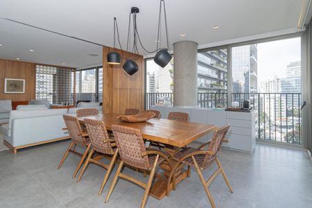 Apartamento à venda com 230m², 3 quartos e 4 vagasSala de Jantar