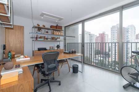 Apartamento à venda com 230m², 3 quartos e 4 vagasEscritório