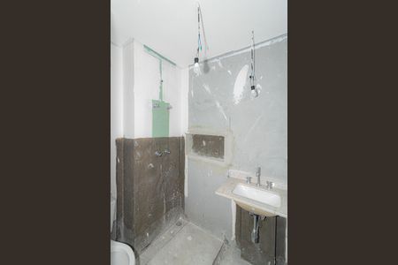 Apartamento à venda com 201m², 3 quartos e 3 vagasBanheiro 1 da Suíte 1