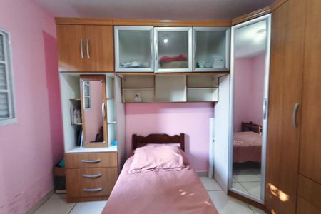 Casa à venda com 350m², 4 quartos e 3 vagas Casa à venda com 350m², 4 quartos e 3 vagasQuarto Suíte 2