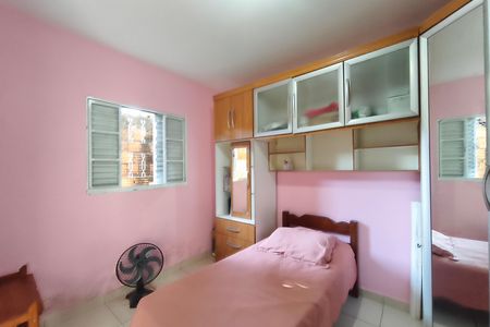 Casa à venda com 350m², 4 quartos e 3 vagas Casa à venda com 350m², 4 quartos e 3 vagasQuarto Suíte 2