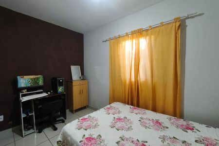 Casa à venda com 350m², 4 quartos e 3 vagas Casa à venda com 350m², 4 quartos e 3 vagasQuarto 4